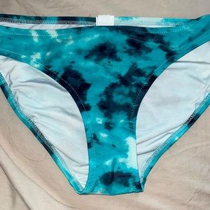 Old navy full converse Tye dye bikini bottoms